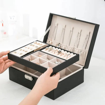 Leather jewellery organizer